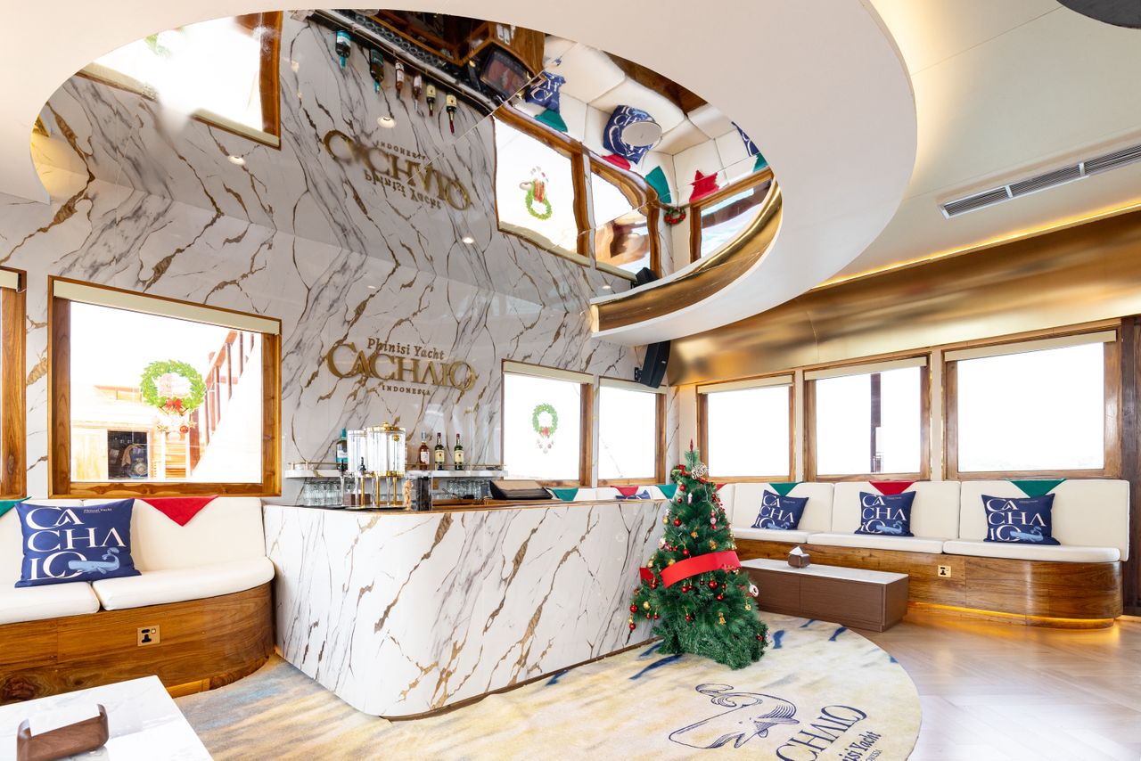 CACHALO lounge