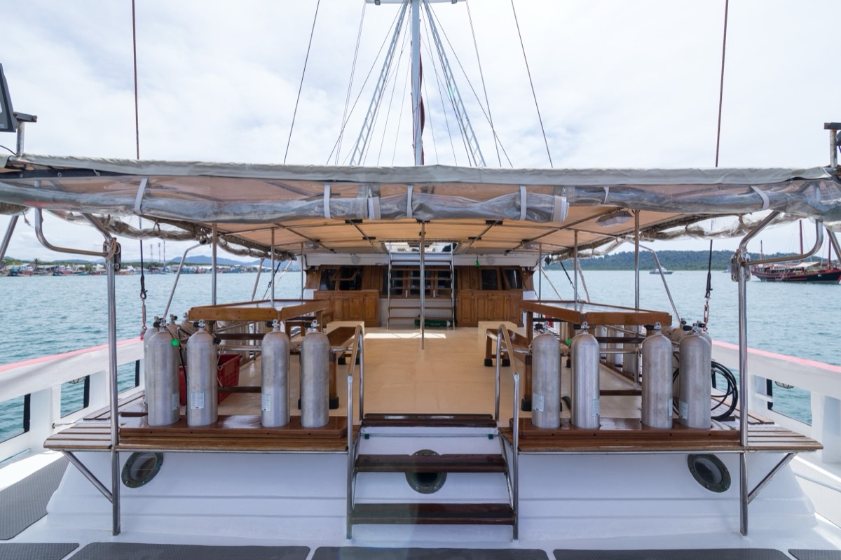 Thailand Master — thailand-master-dive-deck.jpg