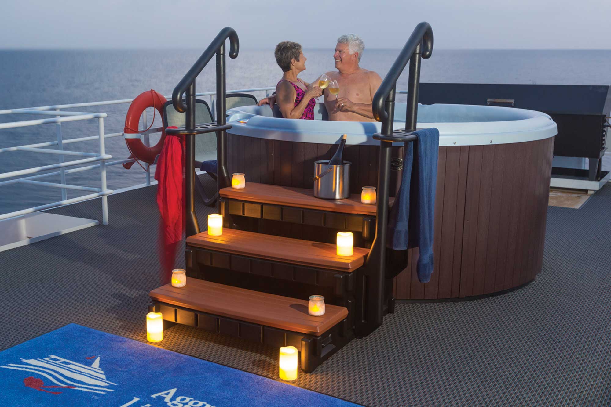 Bahamas Aggressor II — BHA-II-Aggressor_V_1800-Edit-Hot-Tub-copy-2.jpg