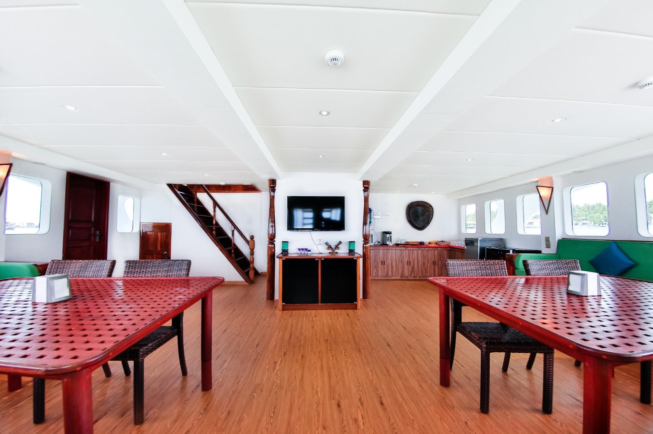 Carpe Diem — lounge-size1300x865_lg.jpg