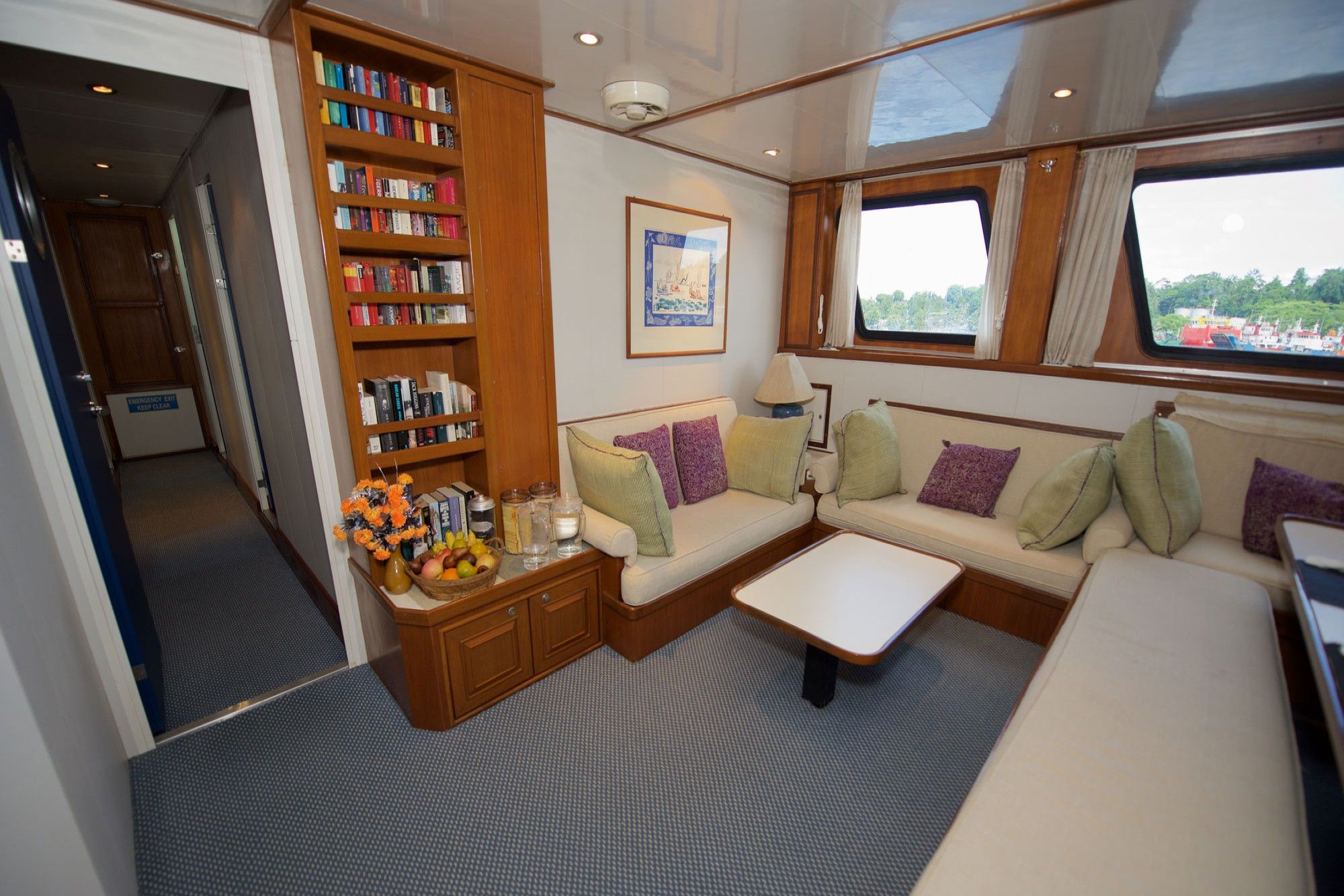 Raja Ampat Aggressor — indoor-saloon2.jpg