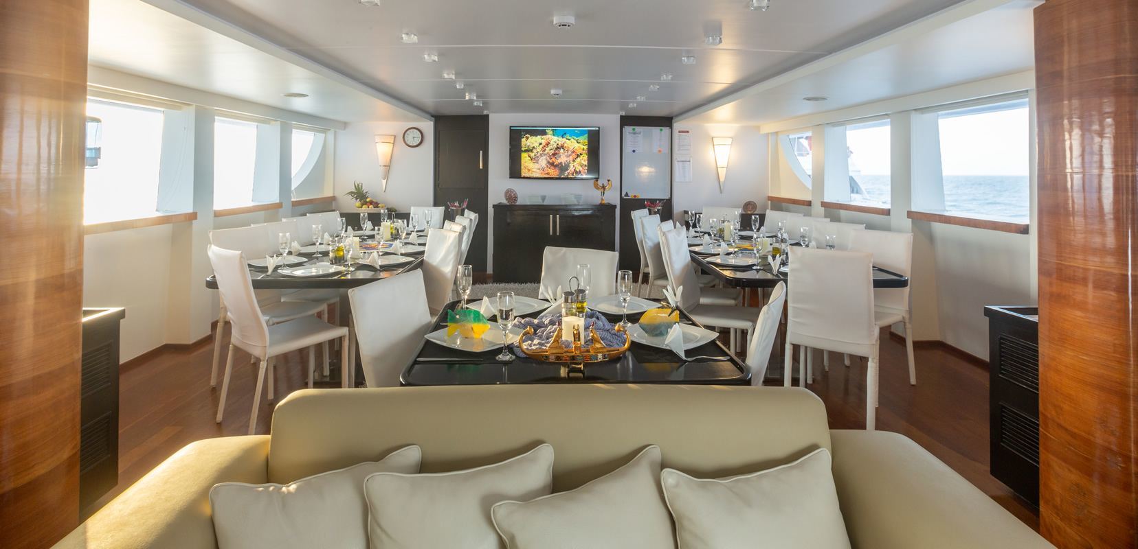 Red Sea Aggressor II — aggressor-ii-dining.jpg