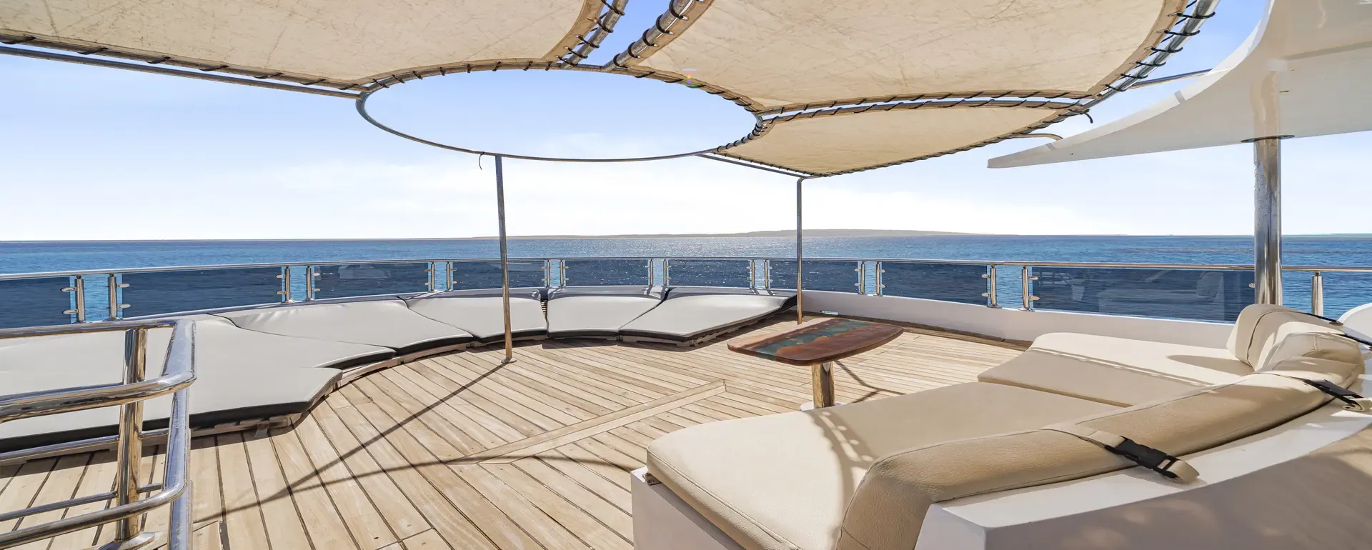 Sea Serpent Excellence — 12__20Fly_20Deck_20Sunbathing_20area_lg.webp