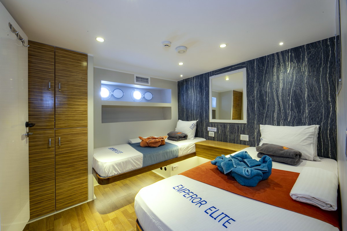 Emperor Elite — lower-twin-cabin-1.jpg