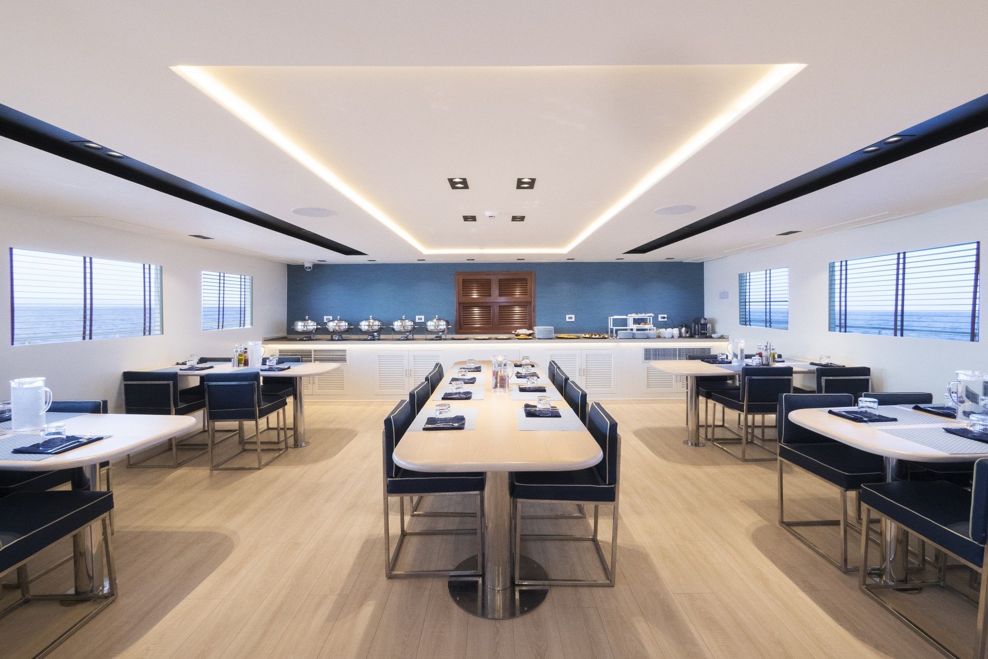 Red Sea Blue Force 3 — dining-room.jpg
