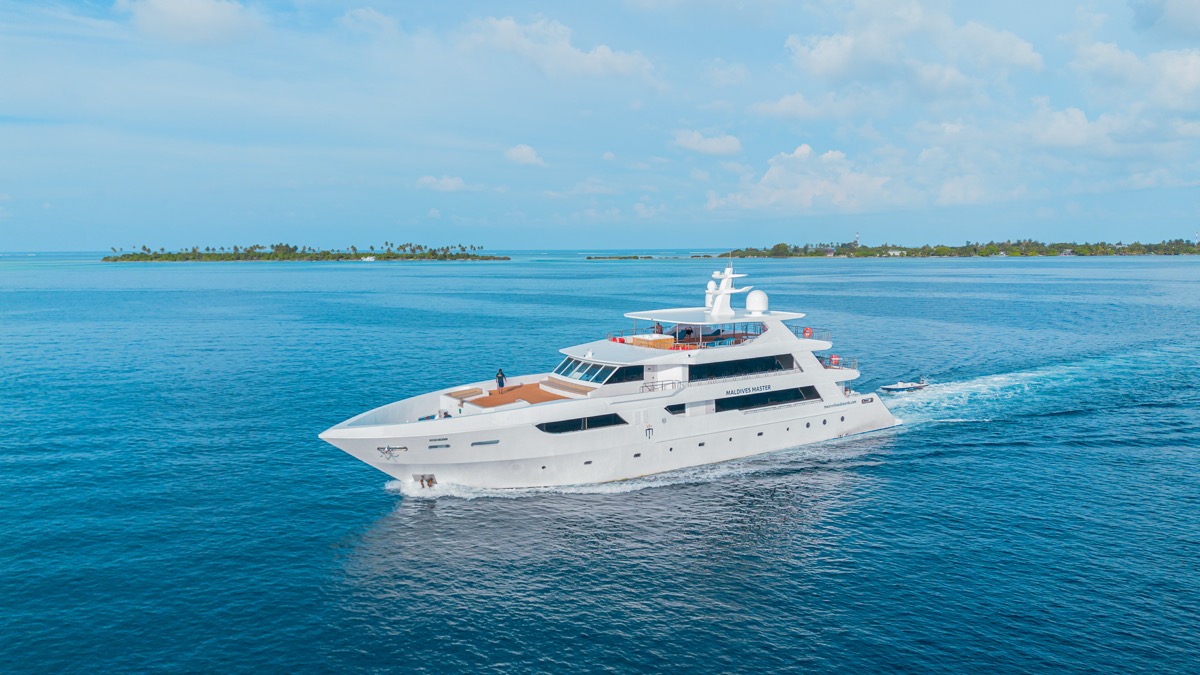 Maldives Master — maldives-master-cruising.jpg