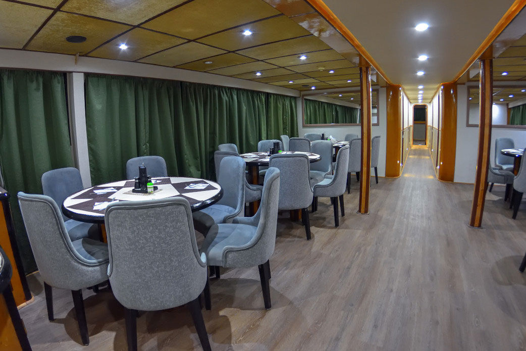 M/Y Andromeda — diningroom_1-2024.jpg