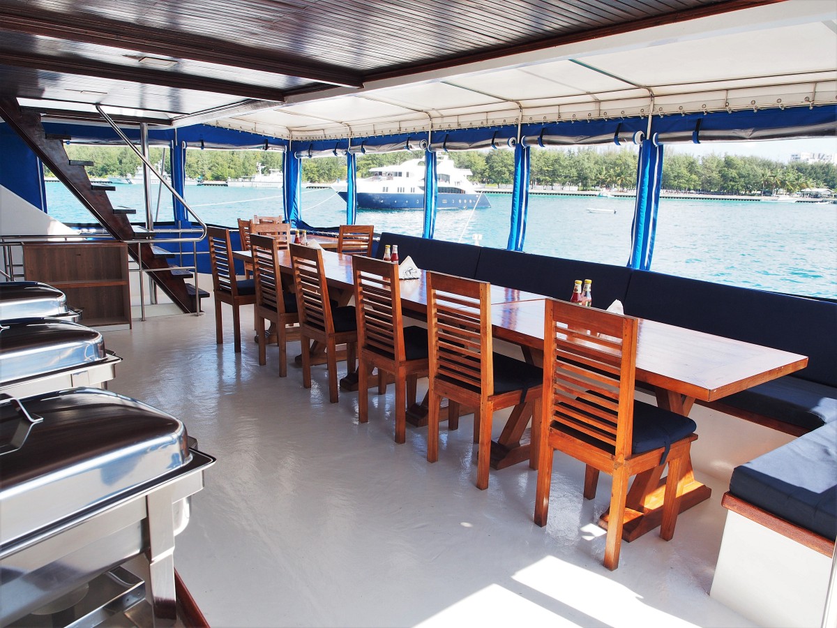 Emperor Voyager — Emperor-Voyager-Dining.jpg