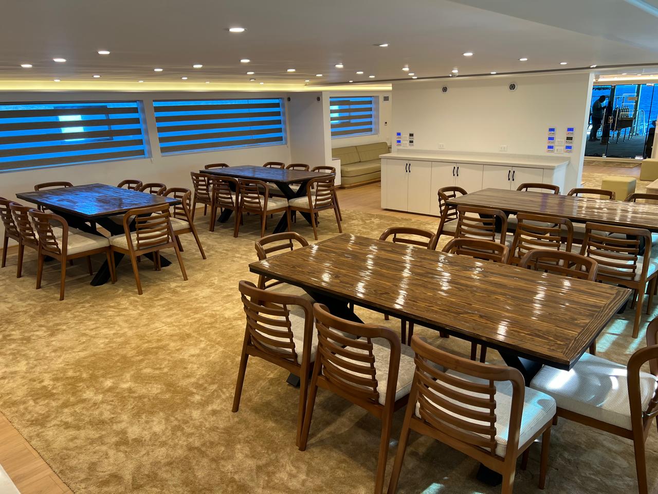 Grand Discovery — dining-room.jpg
