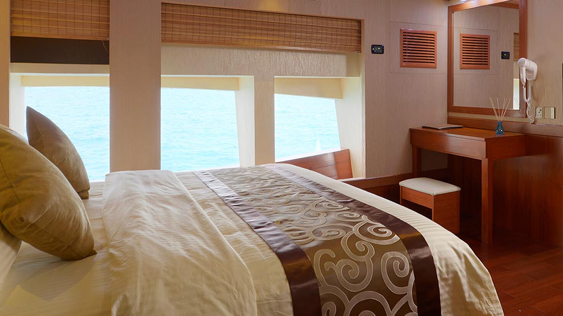 Maldives Blue Force One — blue-force-one-master-suite.jpg