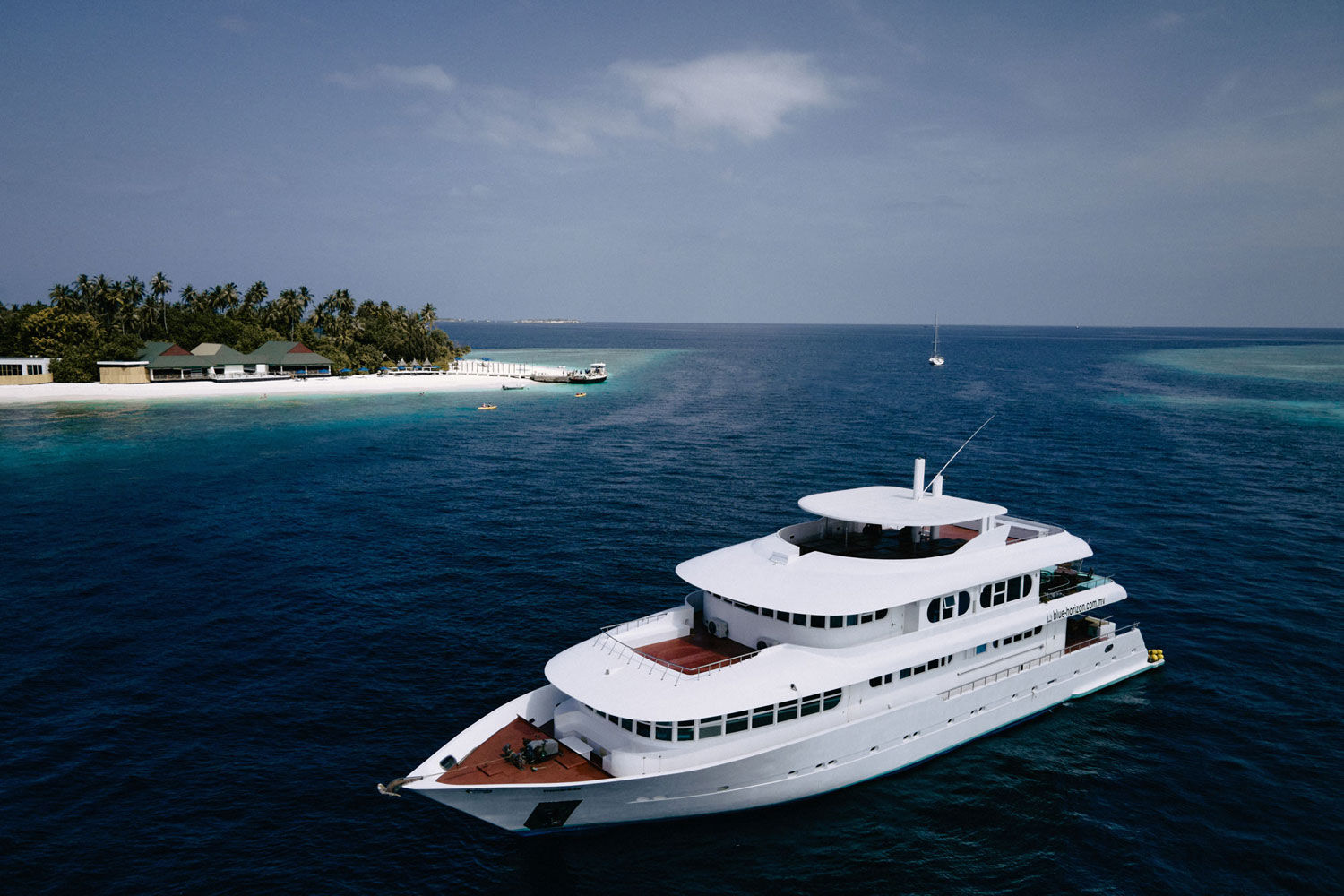Blue Horizon III (Horizon III) — horizon-3_reaized.jpg