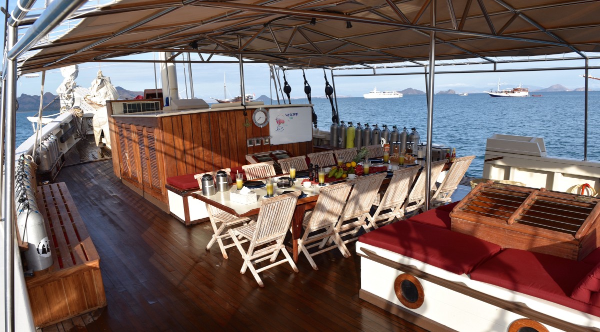 Emperor Raja Laut — RL-Outdoor-Restaurant_01.jpg