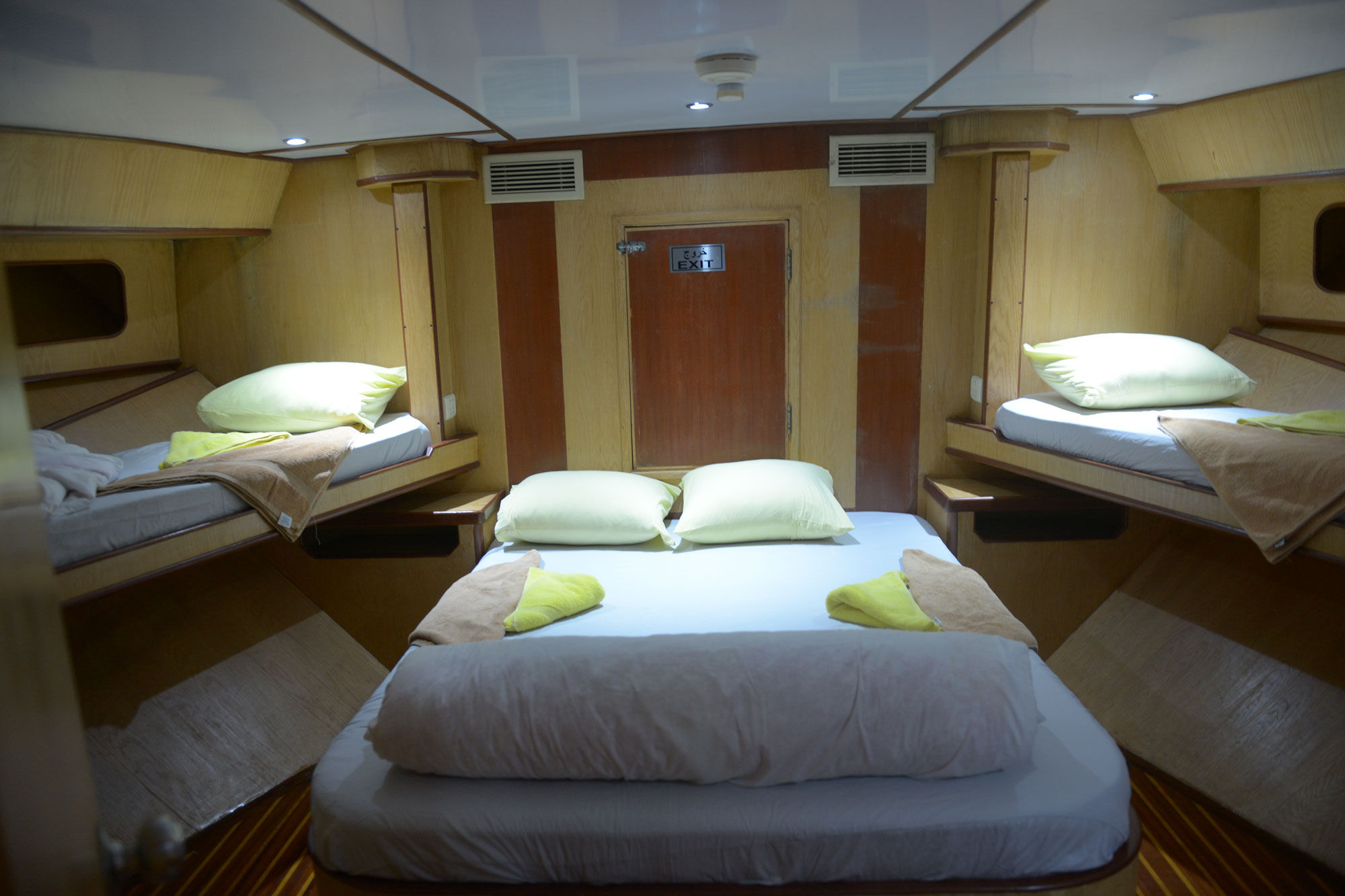 Freedom III — Double-Master-lower-Cabin-_TPL-or-Quad_.jpg