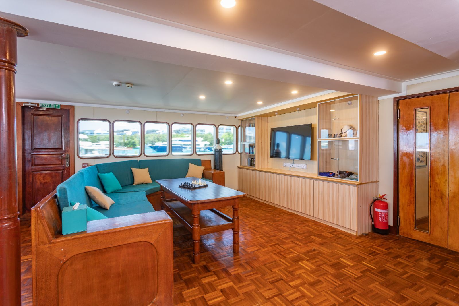 Carpe Vita — Lounge_Carpe_20Vita_lg.jpg